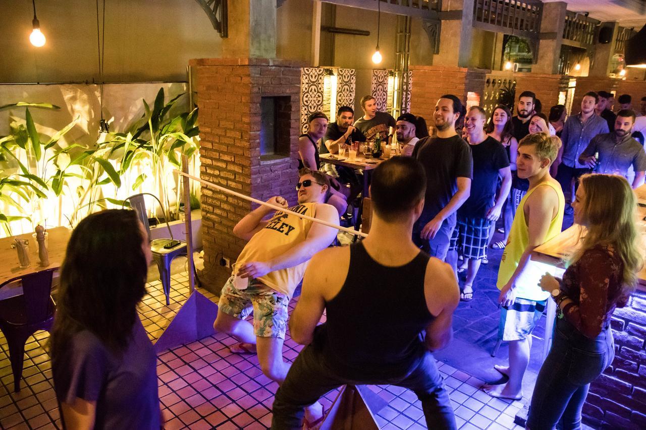 Mad Monkey Hostel Bangkok Banguecoque Exterior foto